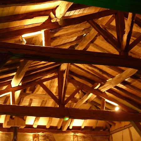 Domaine Des Brouilles Bed & Breakfast Malafretaz Екстериор снимка