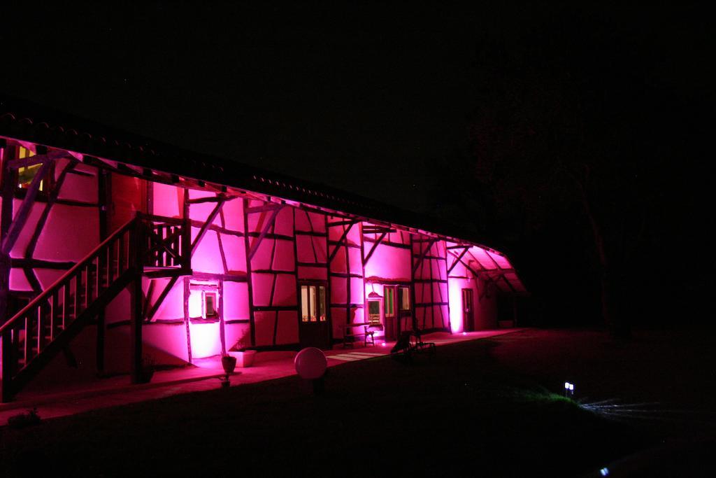 Domaine Des Brouilles Bed & Breakfast Malafretaz Екстериор снимка
